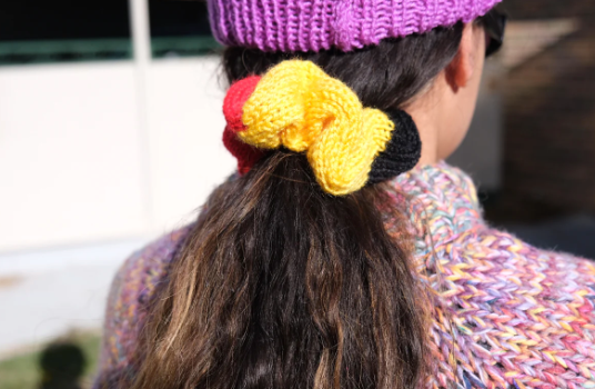Nyiwarri Yarn - Scrunchy