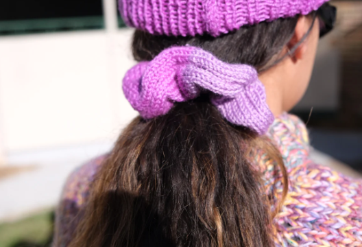 Nyiwarri Yarn - Scrunchy