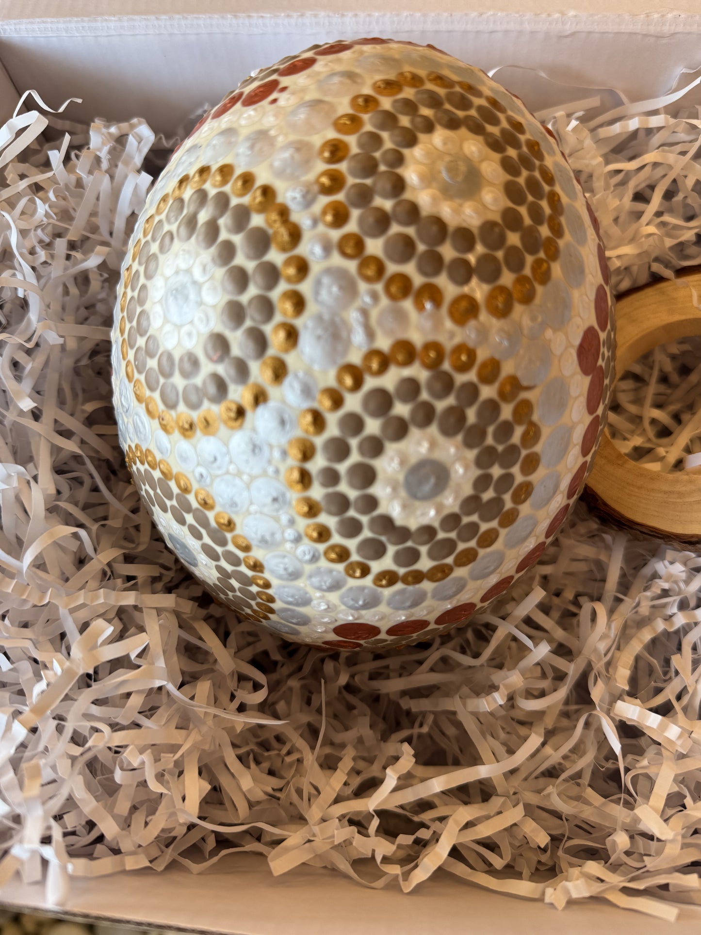 Tamay Beam Art - Ostrich Eggs