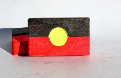 Wurrumay Collective - Aboriginal Flag Bath Bomb